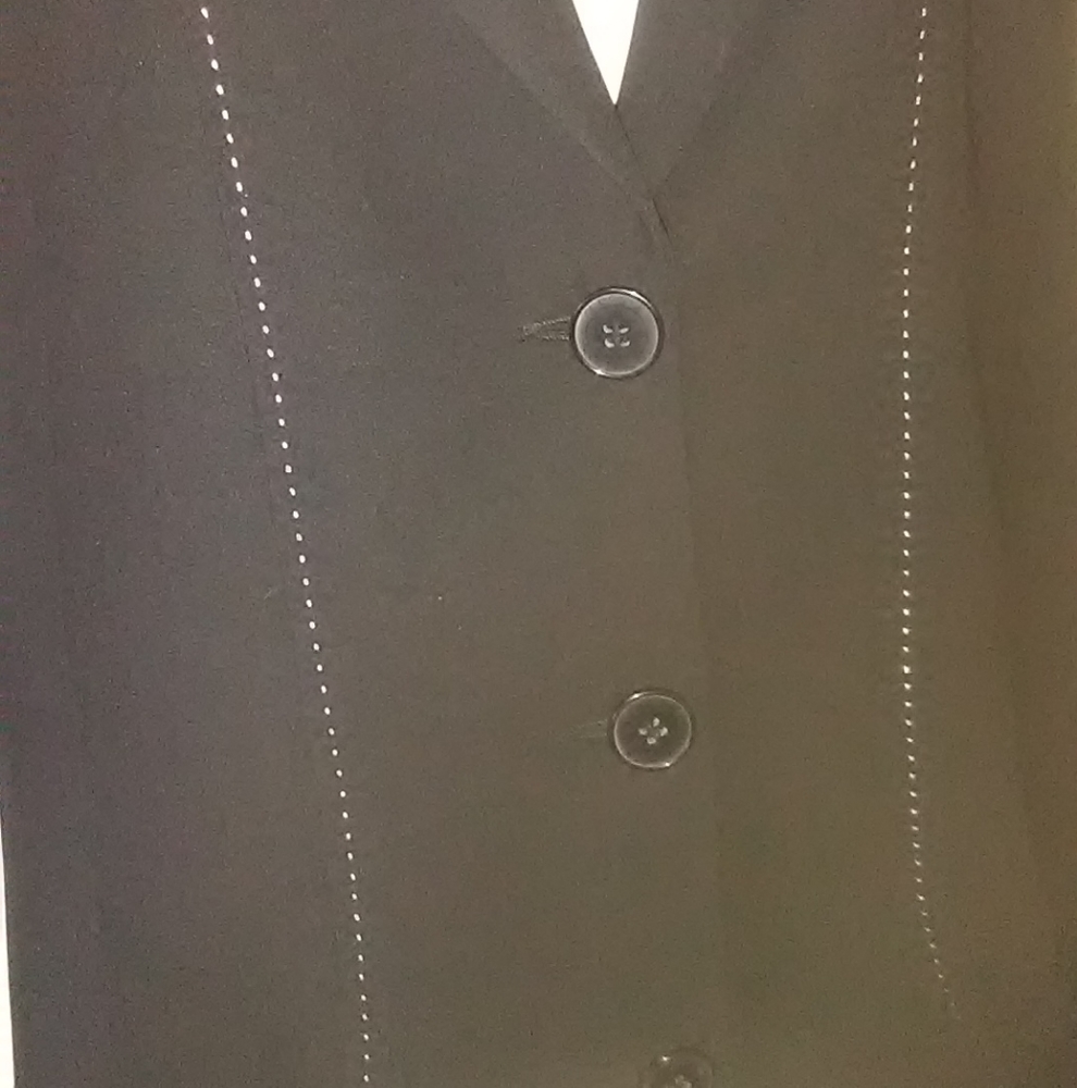 Jessica McClintock black suit jacket - Picture 3 of 16